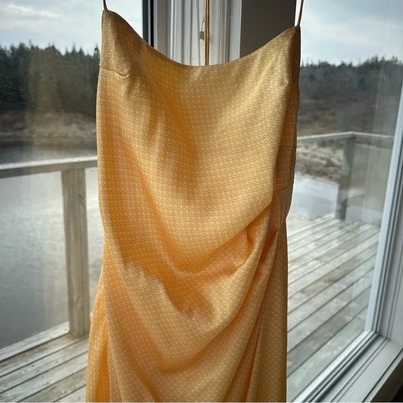 SIGNIFICANT OTHER ll ONE ANOTHER DRESS IN YELLOW SIZE 8 - Picture 9 of 13